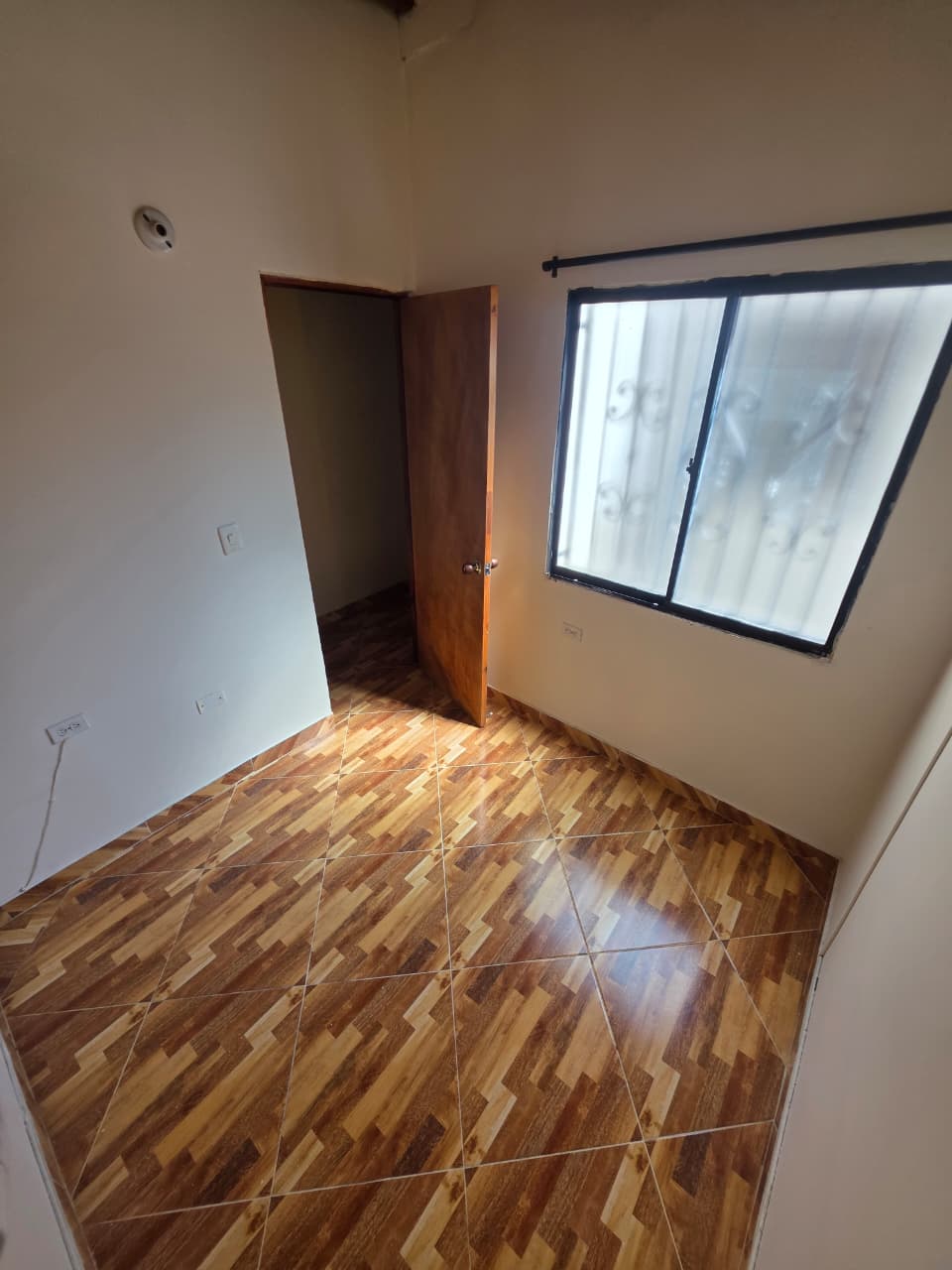 ARRIENDO APARTAMENTO EN SANTA MONICA