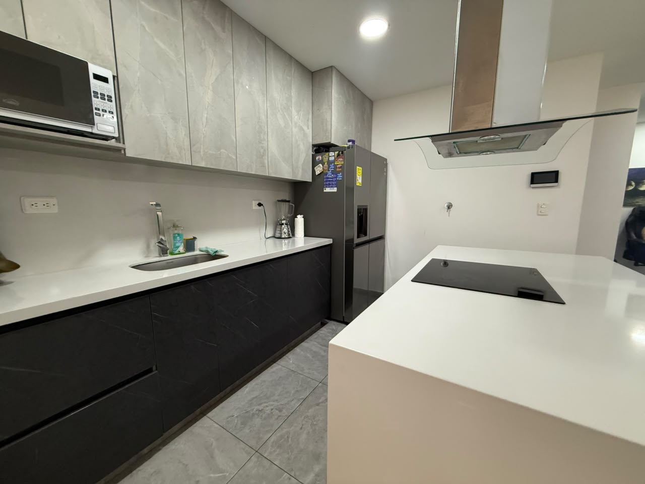 VENDO APARTAMENTO EN BELEN ROSALES