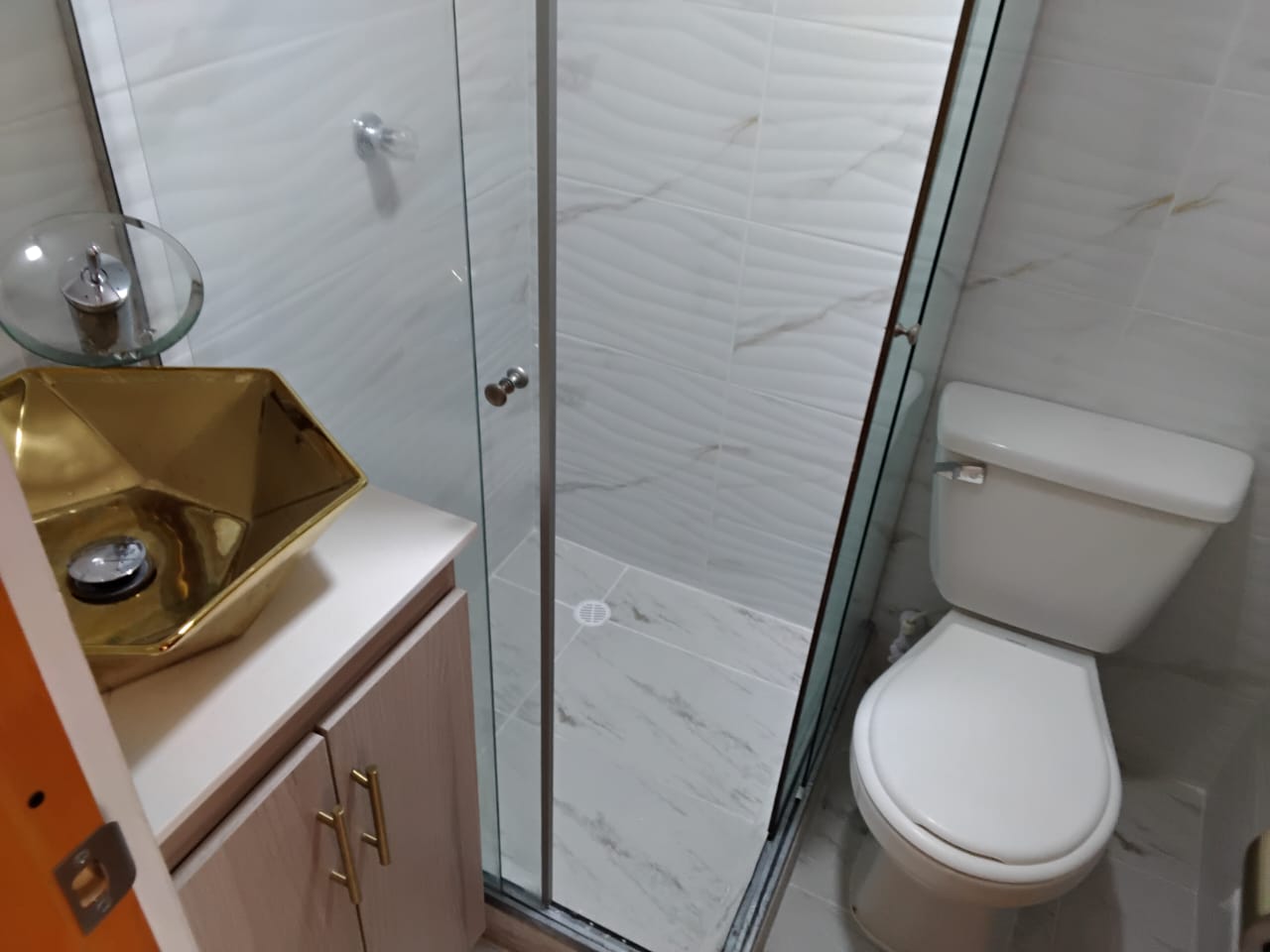 ARRIENDO APARTAMENTO EN RODEO ALTO