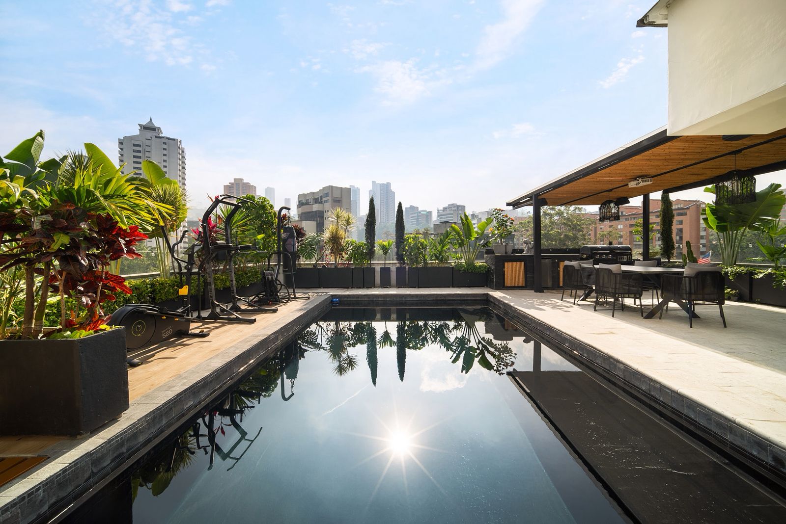 VENDO PENTHOUSE EN SAN LUCAS POBLADO