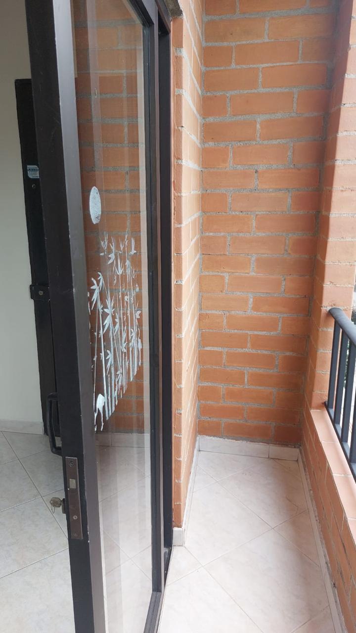 ARRIENDO APARTAMENTO EN SANTA MONICA