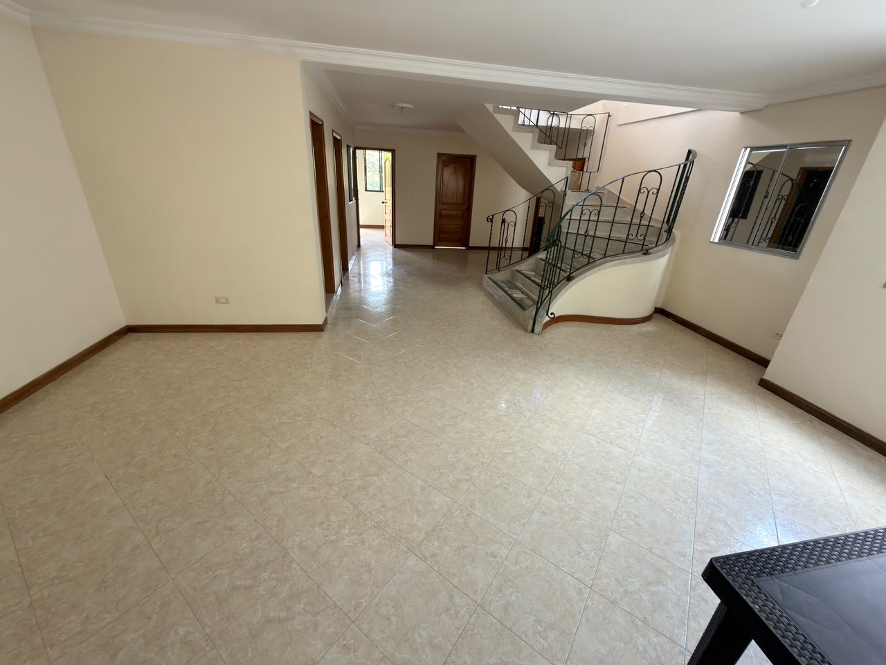 ARRIENDO APARTAMENTO DUPLEX EN EL VELODROMO