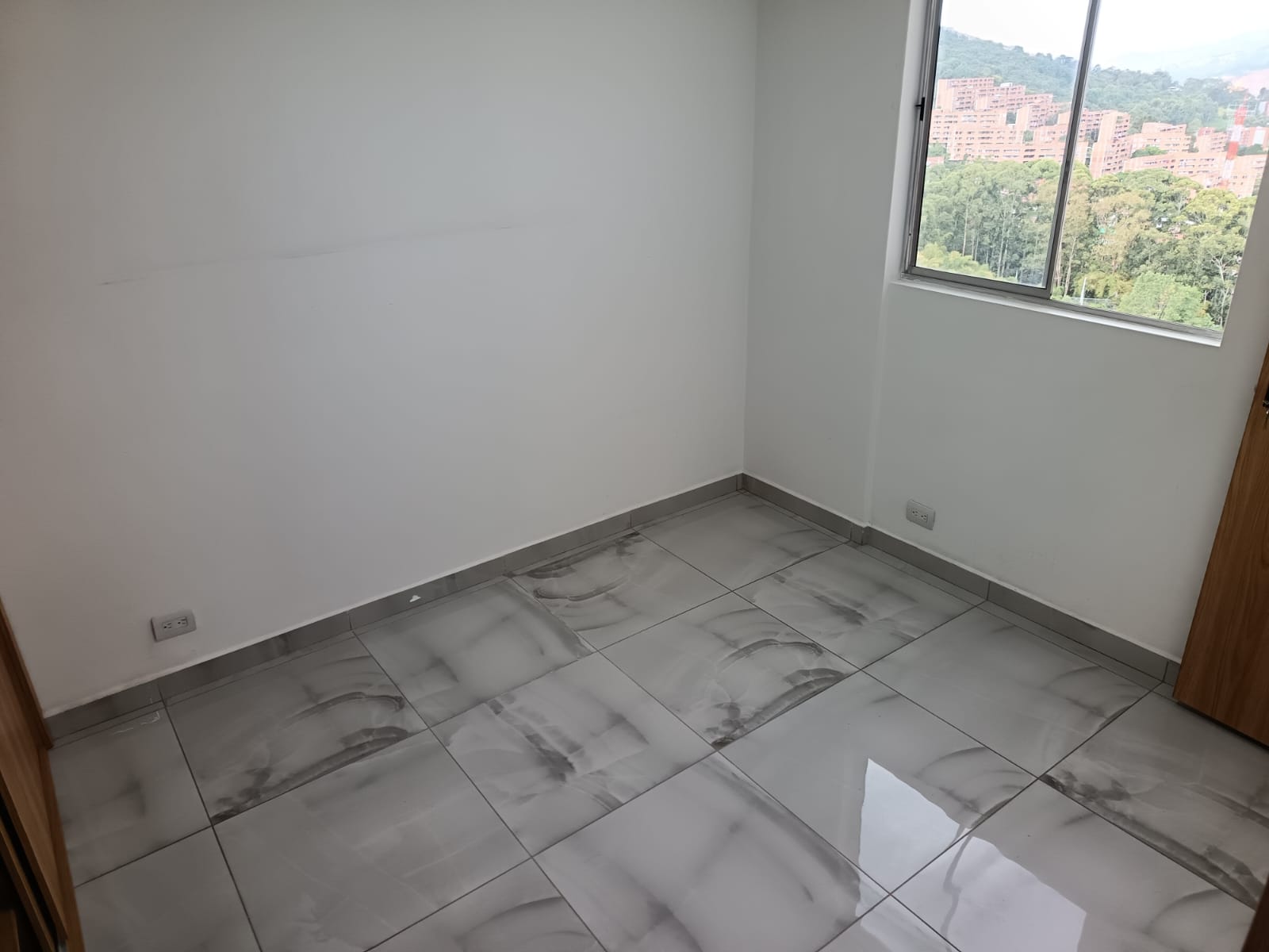 Arriendo Apartamento Robledo Pajarito
