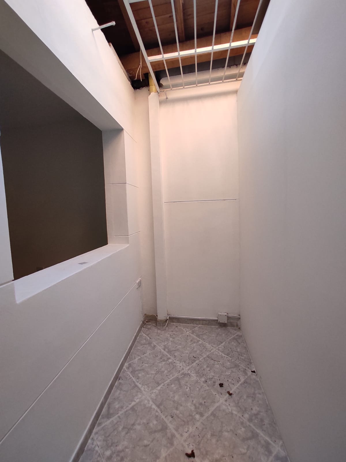ARRIENDO CASA COMERCIAL INDEPENDIENTE SANTA MONICA