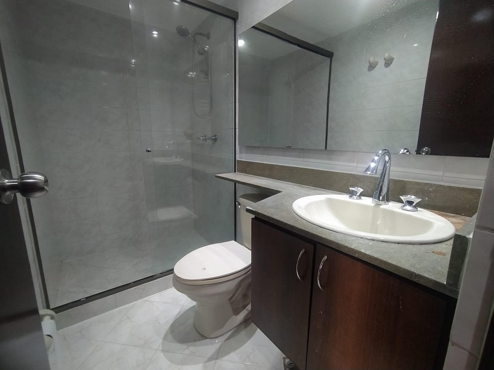 Arriendo Apartamento En Conquistadores