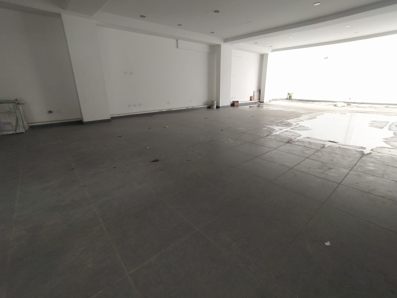 Arriendo Local En El Estadio