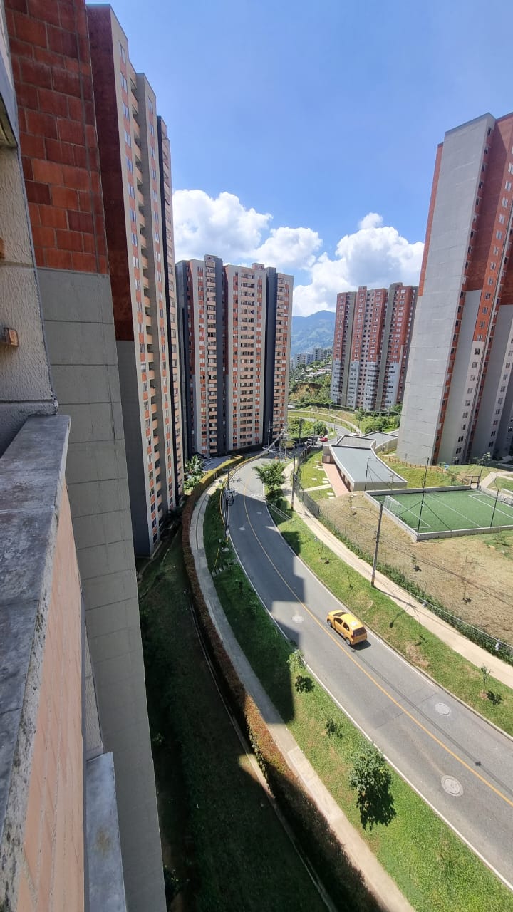 Vendo Apartamento Robledo Pajarito