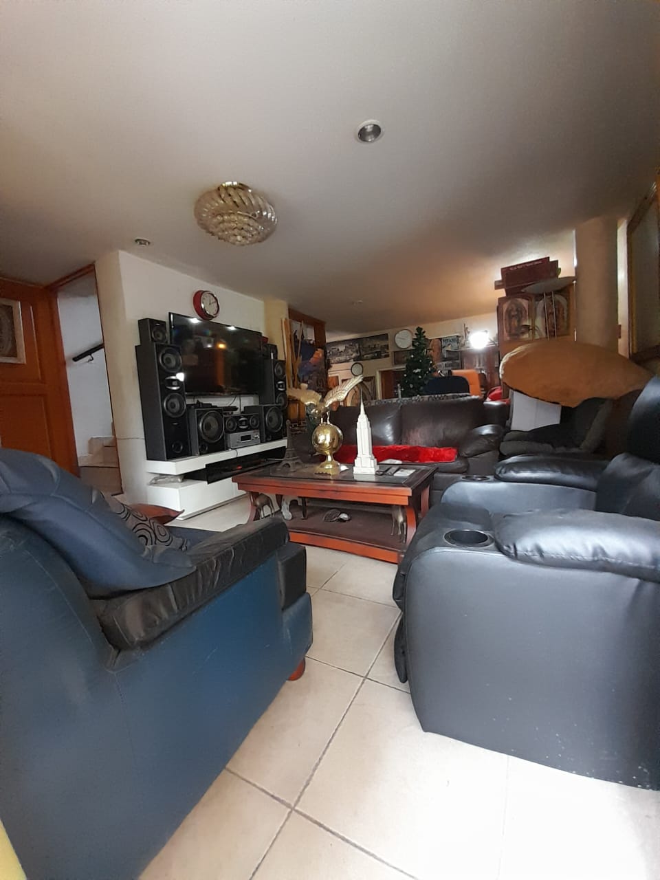 VENDO CASA EN SANTA TERESITA