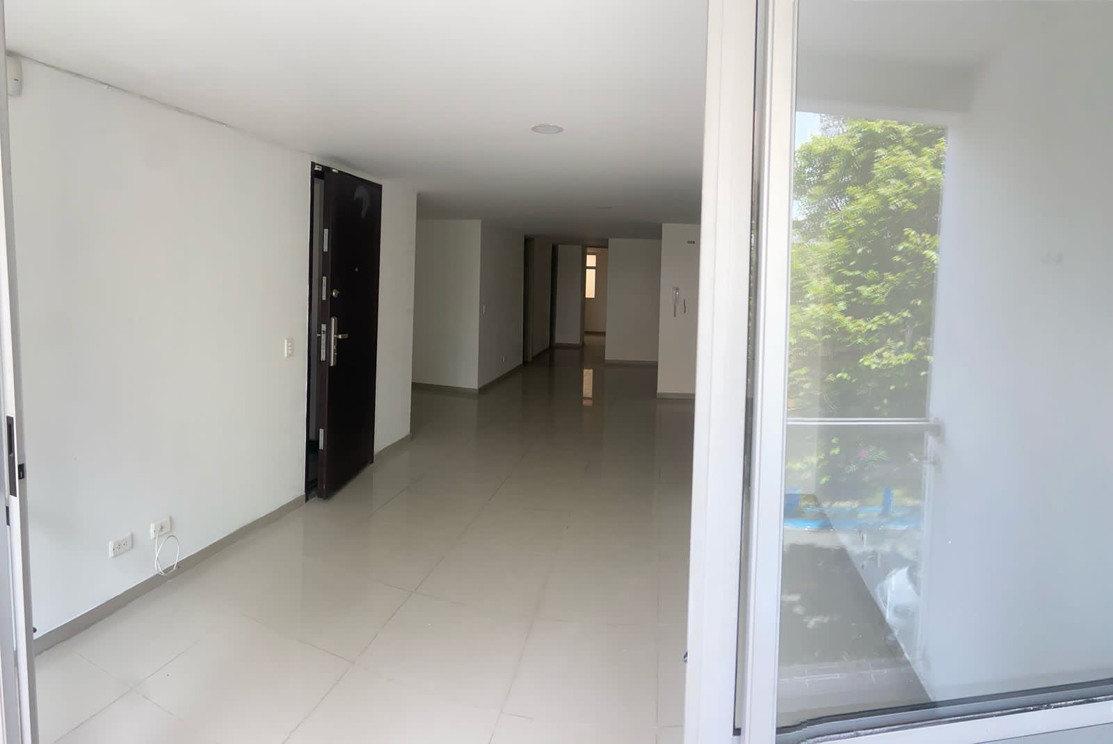 VENDO APARTAMENTO EN EL ESTADIO