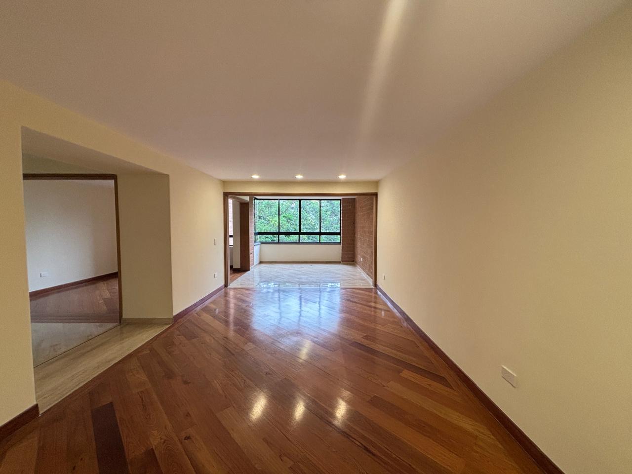 ARRIENDO APARTAMENTO EN EL POBLADO