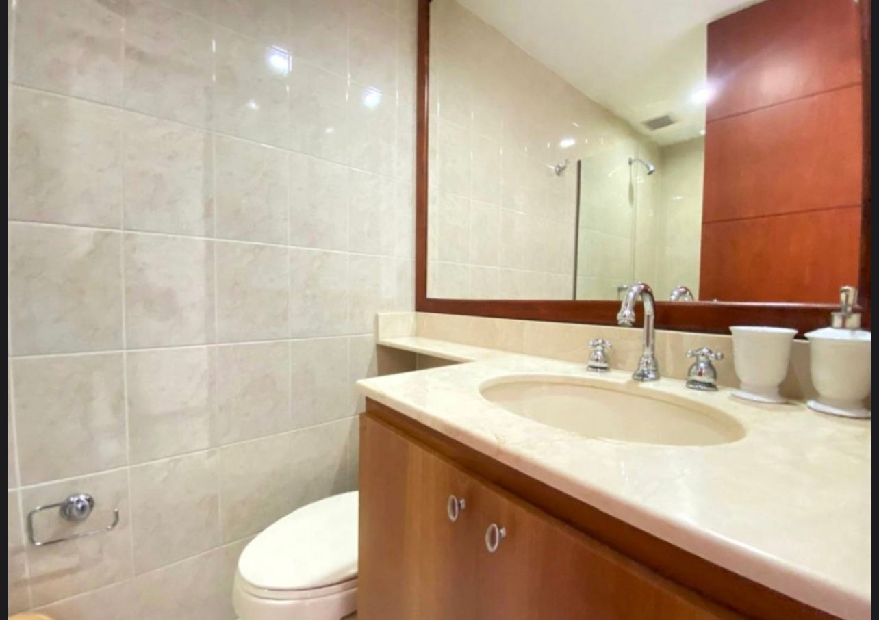 ARRIENDO APARTAMENTO AMOBLADO EN EL POBLADO