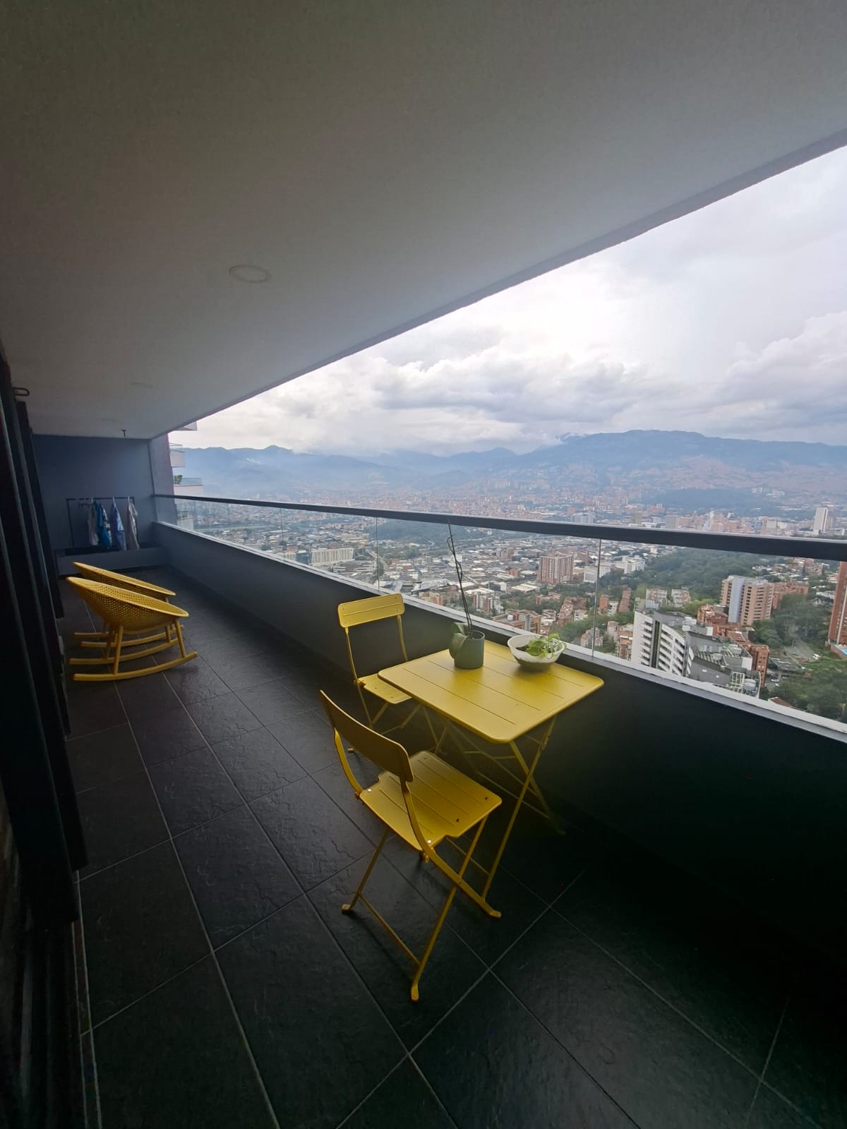 ARRIENDO APARTAMENTO EN TIERRA GRATA BUENOS AIRES