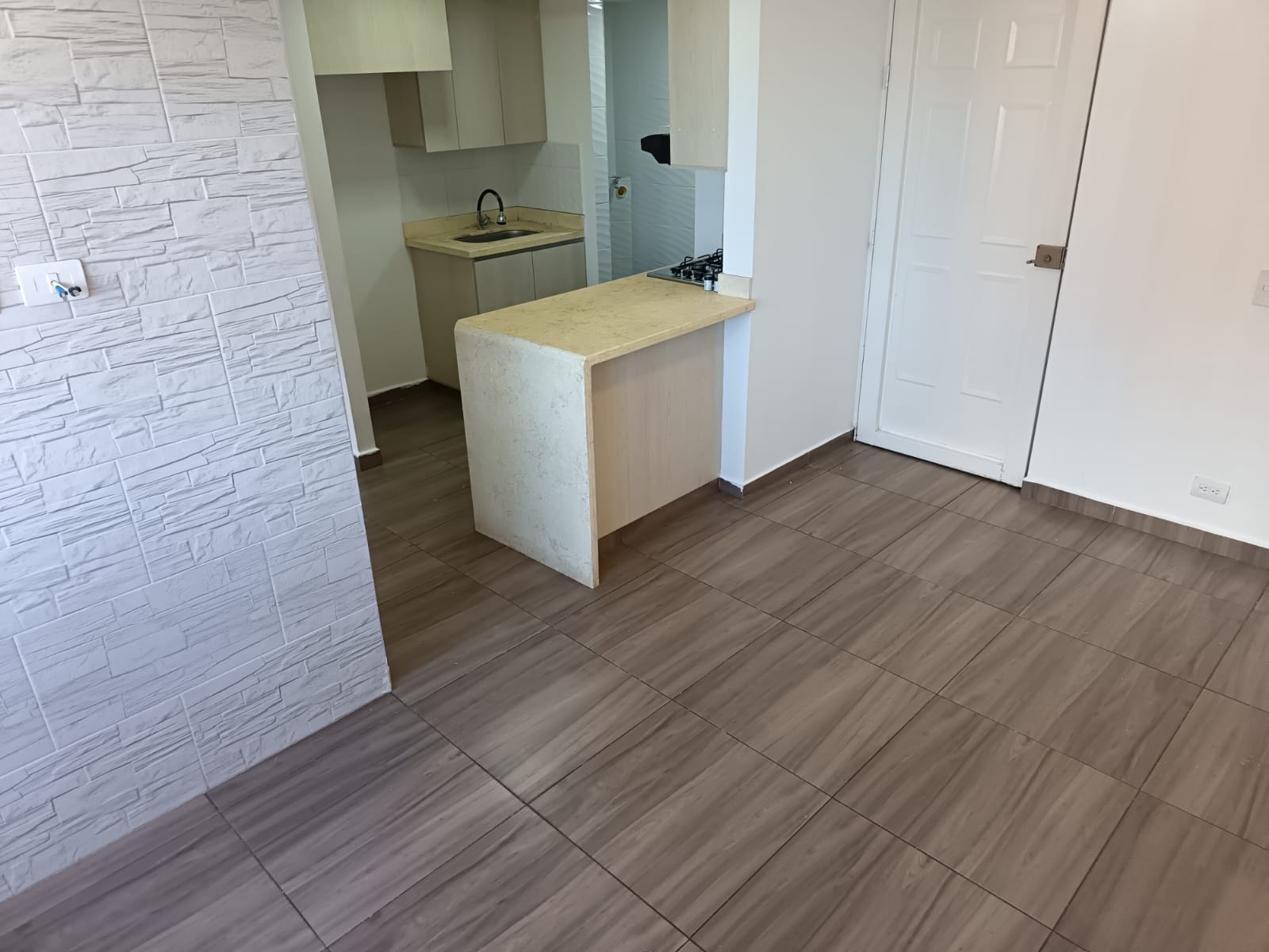 Arriendo Apartamento Robledo Pajarito