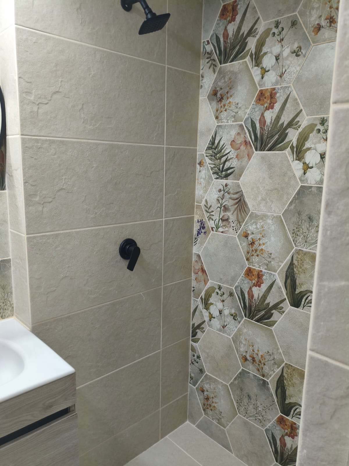 VENDO APARTAMENTO EN LA LOMA DE LOS BERNAL