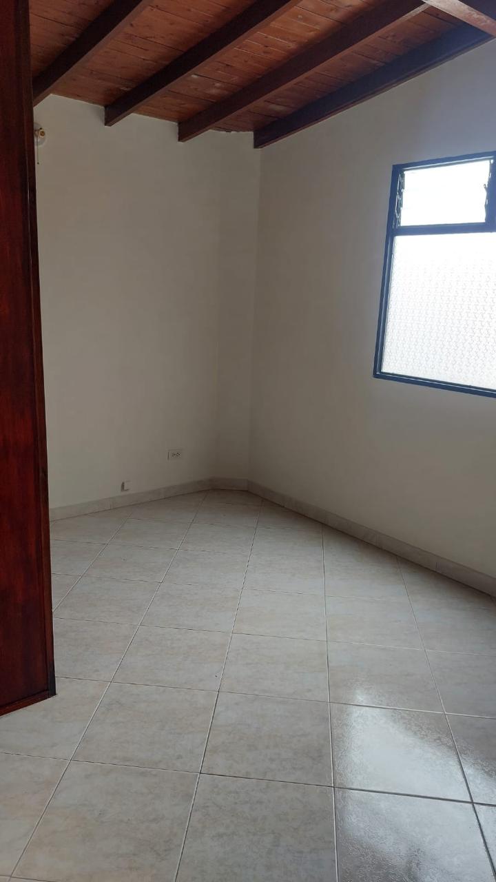 ARRIENDO APARTAMENTO EN SANTA MONICA