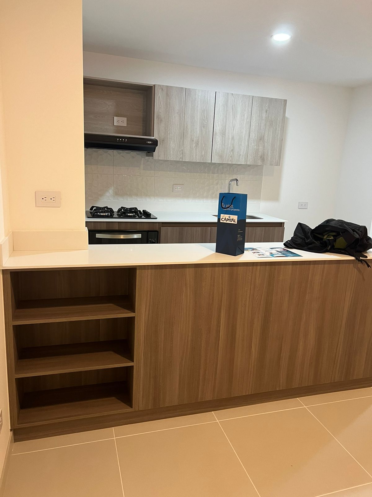 VENDO APARTAMENTO EN SAN DIEGO