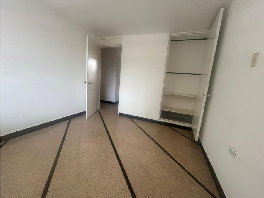 ARRIENDO CASA EN CALASANZ PARTE BAJA