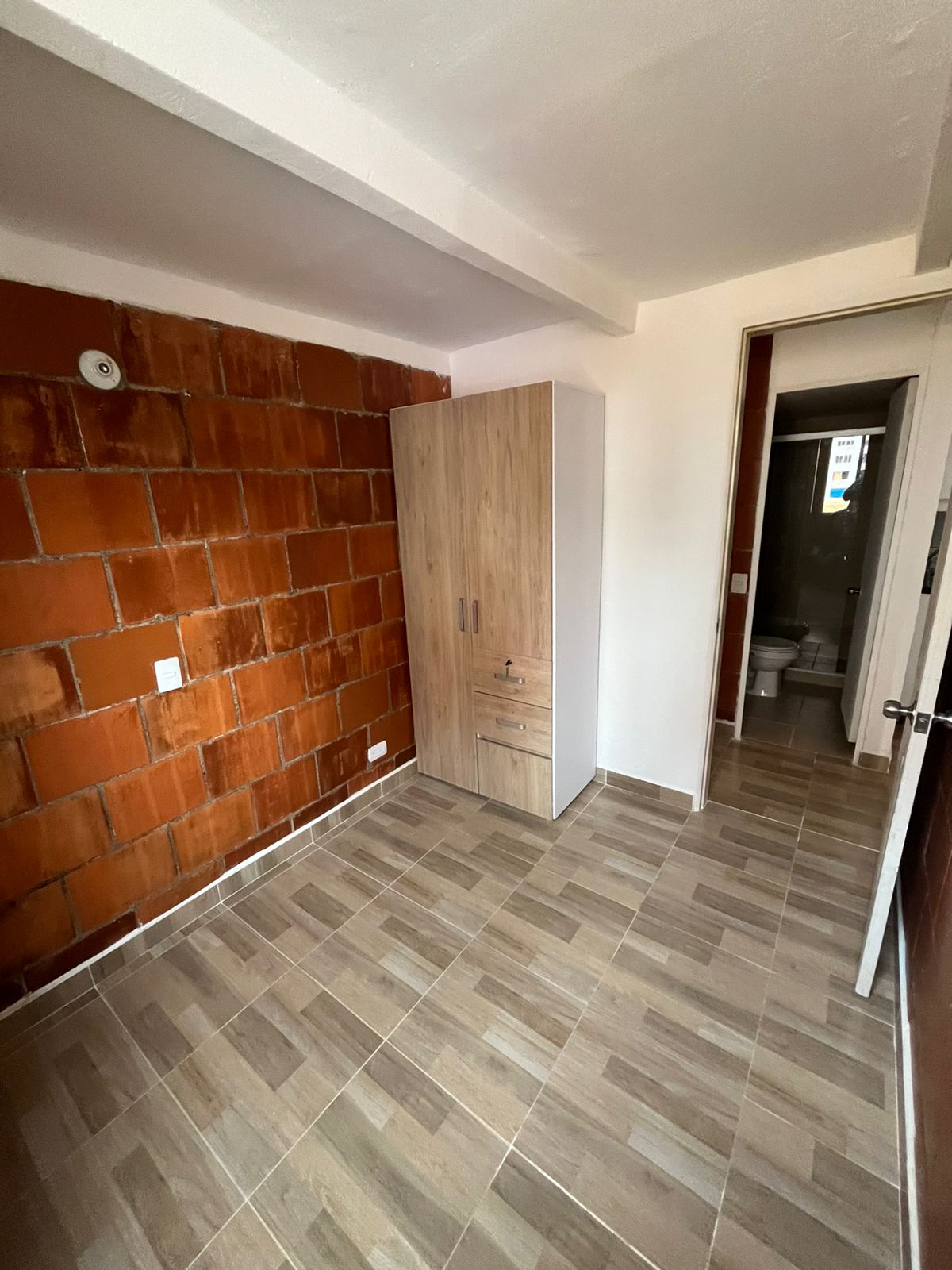 Arriendo apartamento en el sector de Robledo Pajarito