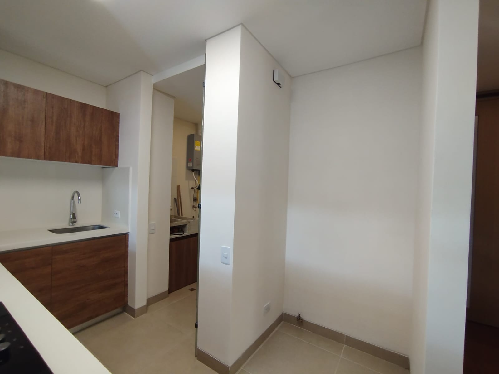 VENDO APARTAMENTO EN LLANO GRANDE