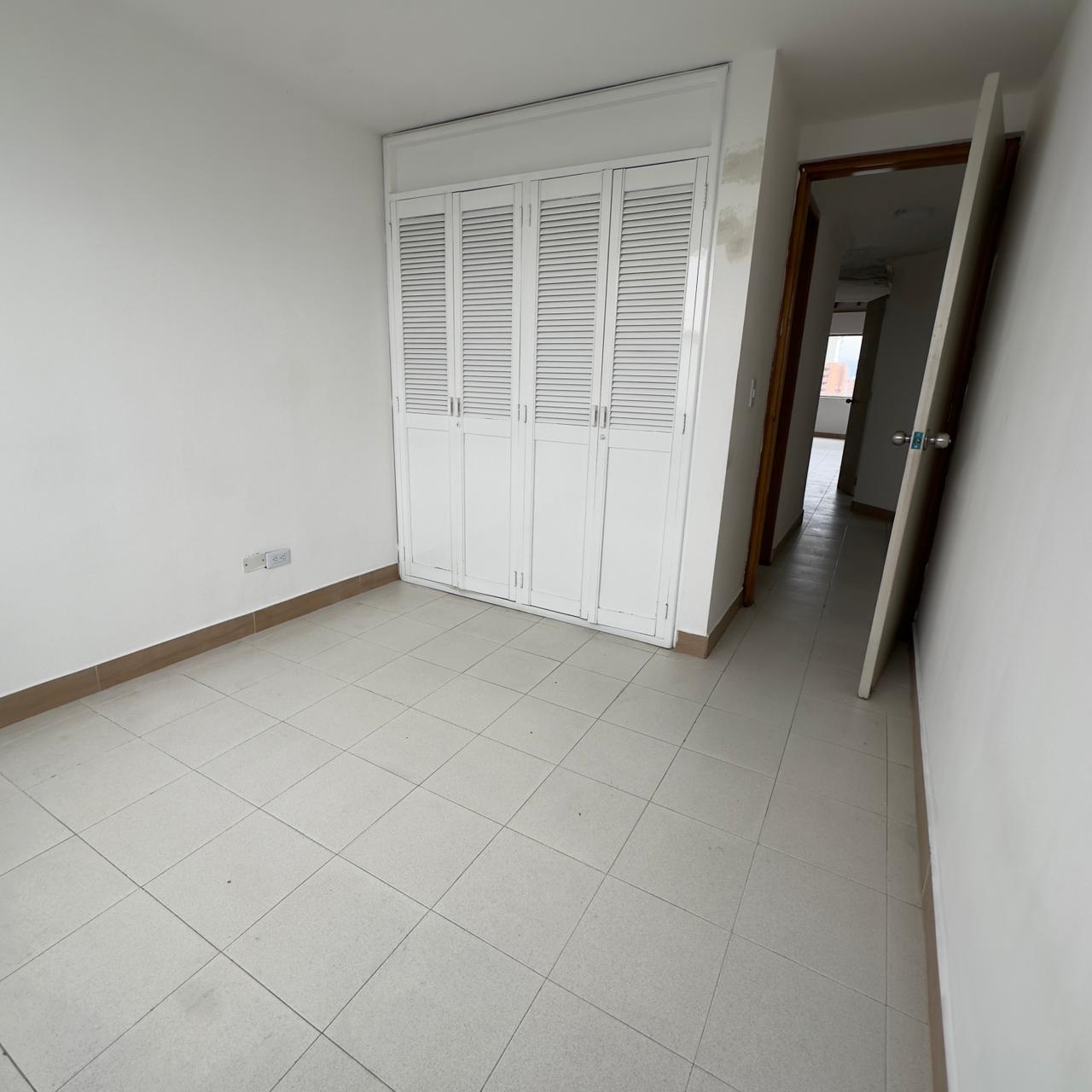 ARRIENDO APARTAMENTO EN SAN JUAQUIN