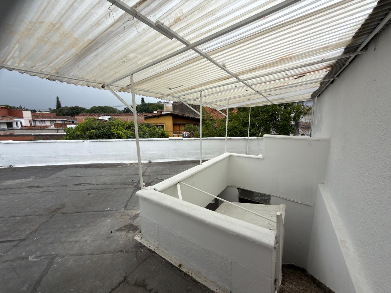 ARRIENDO CASA COMERCIAL EN BELEN LA GLORIA