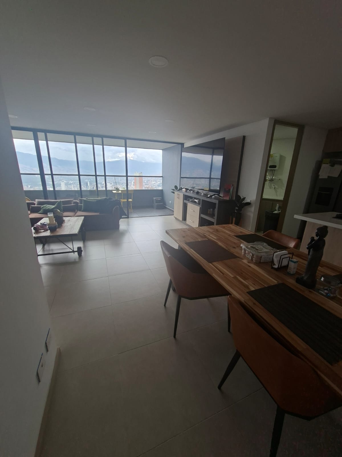 ARRIENDO APARTAMENTO EN TIERRA GRATA BUENOS AIRES