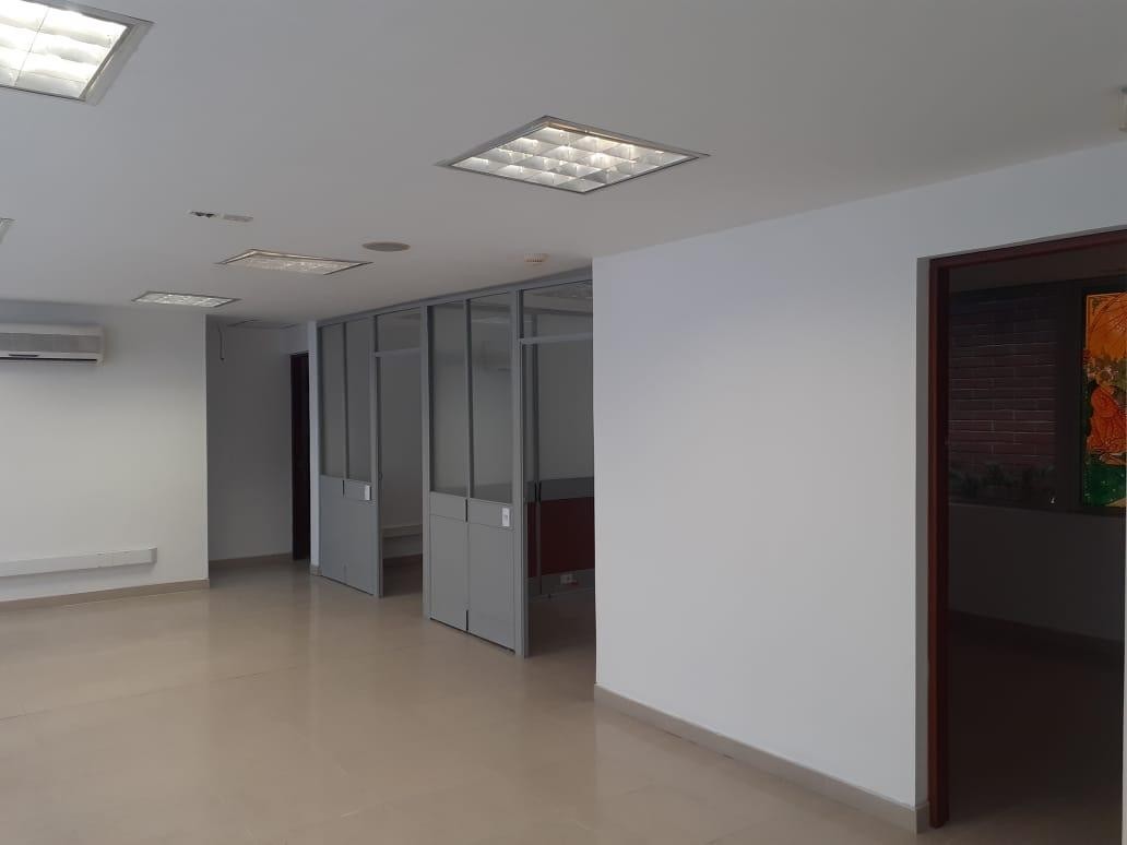 ARRIENDO BODEGA EN LA ESTRRELLA