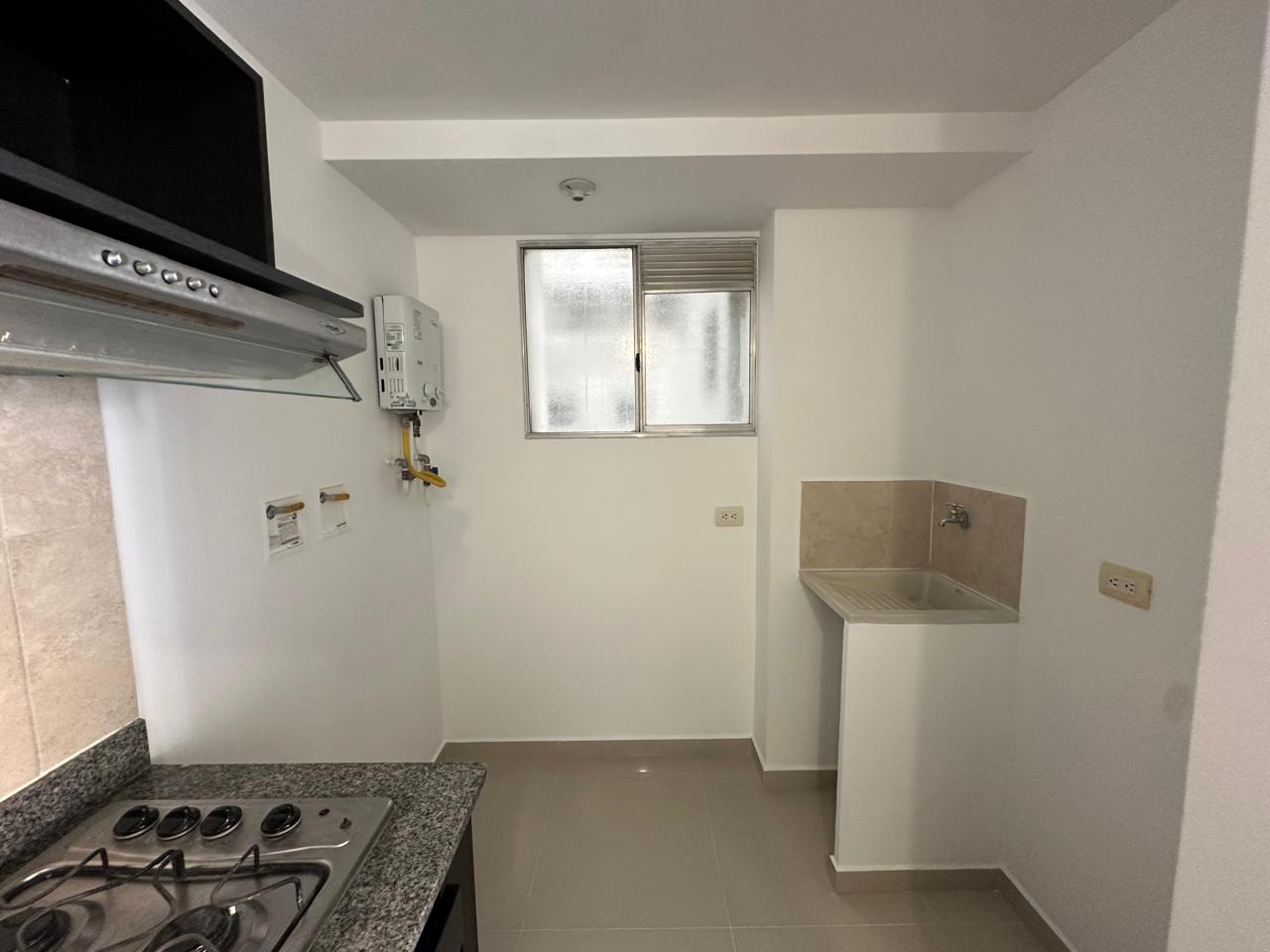 ARRIENDO APARTAMENTO CIUDAD DEL RIO
