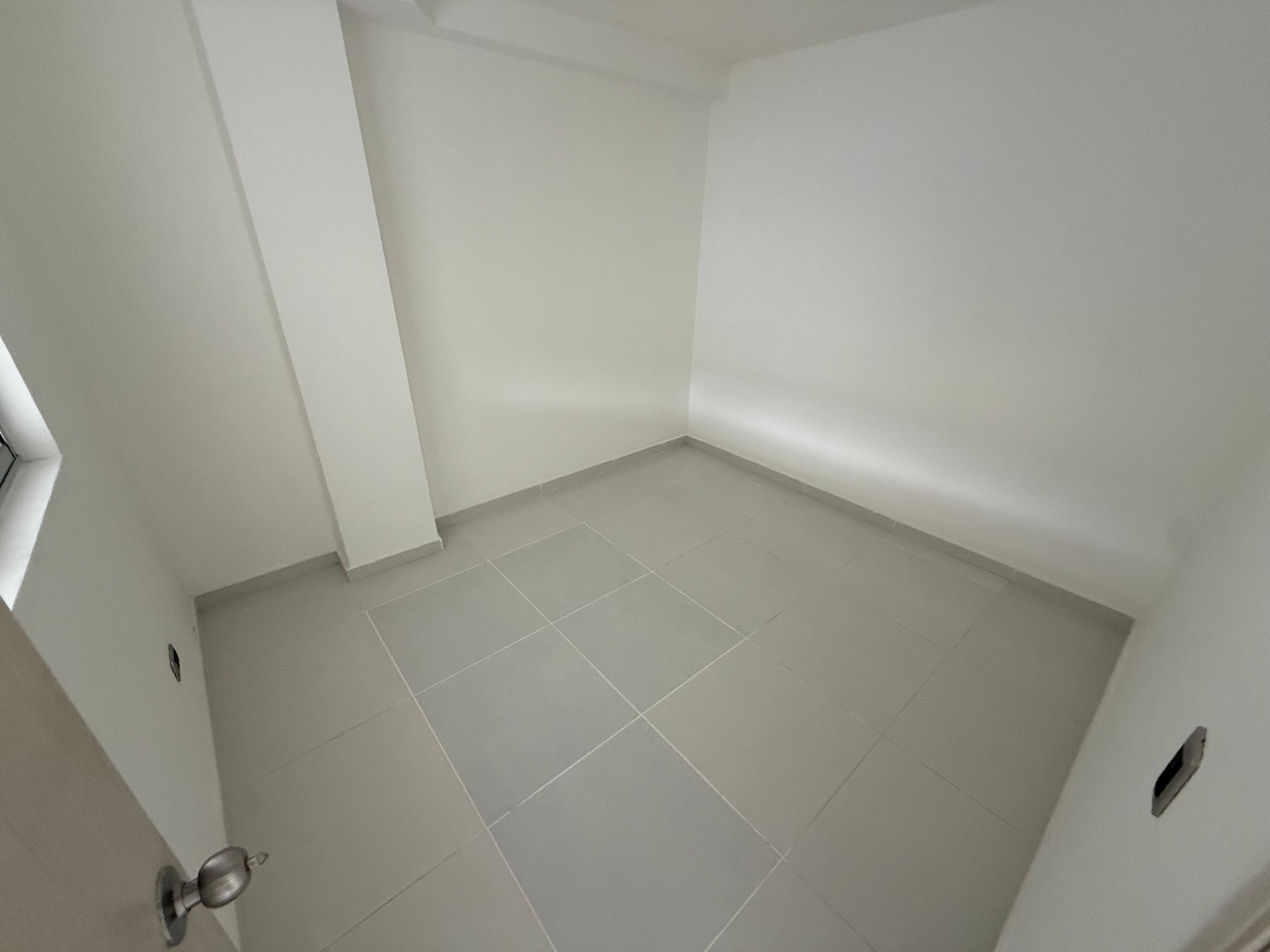 ARRIENDO APARTAMENTO EN NIQUIA PARTE BAJA