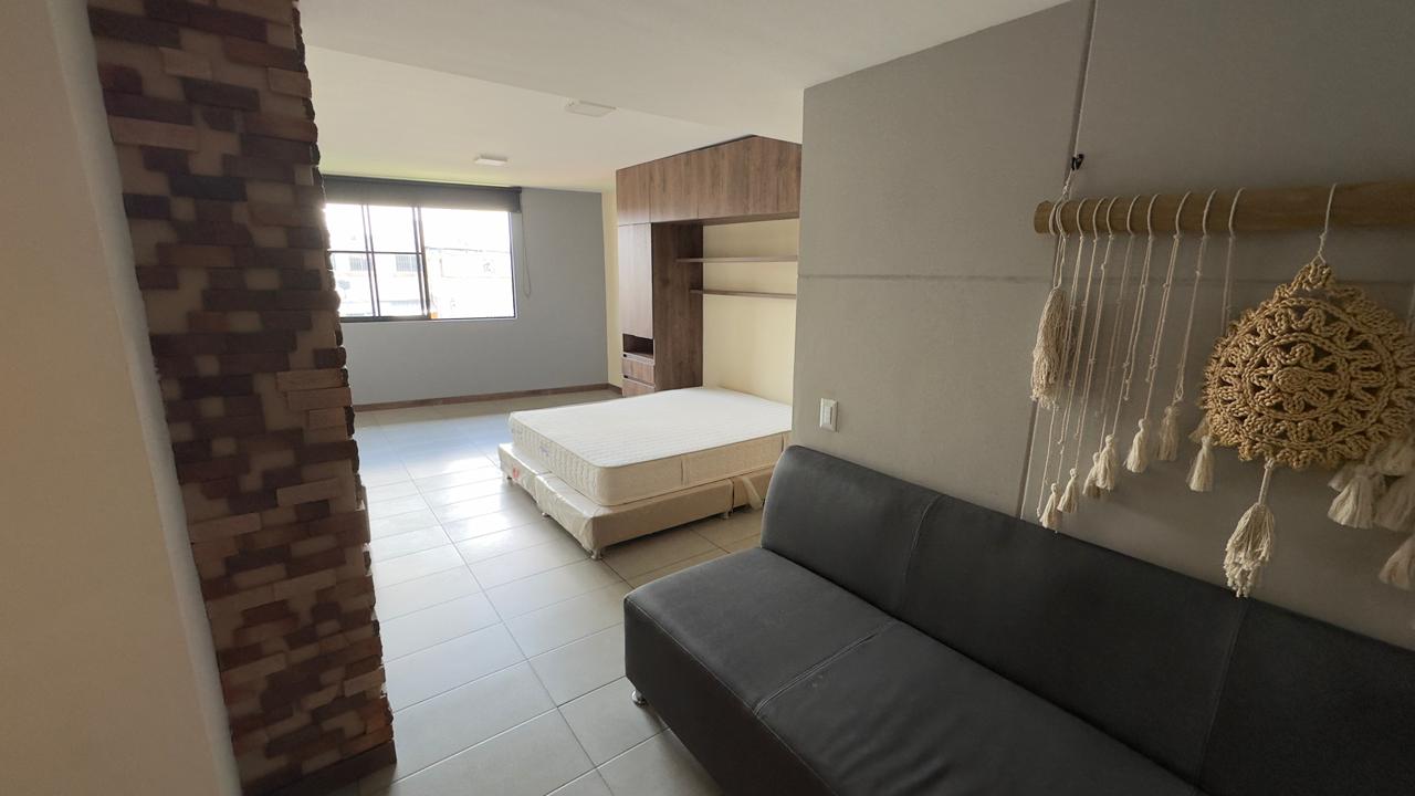 ARRIENDO APARTAESTUDIO EN EL ESTADIO