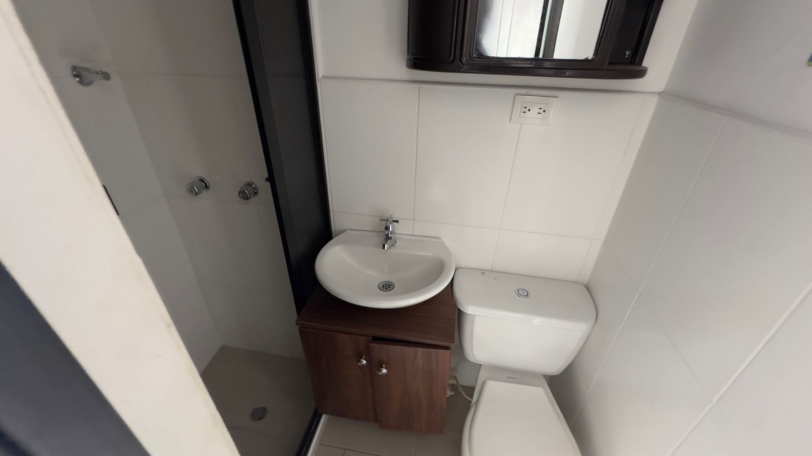 ARRIENDO APARTAESTUDIO EN BELEN LAS MERCEDES