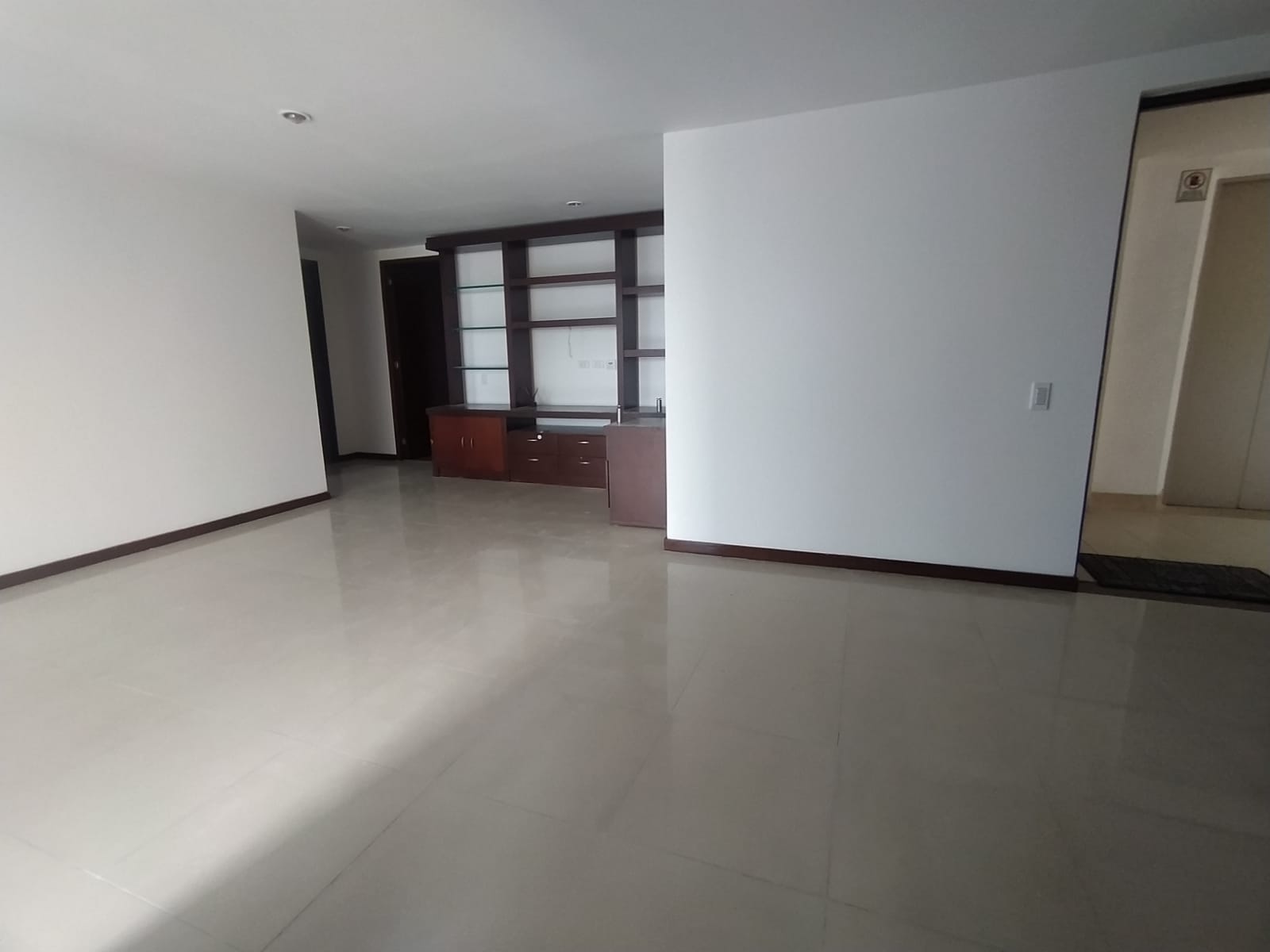 Arriendo Apartamento En Conquistadores