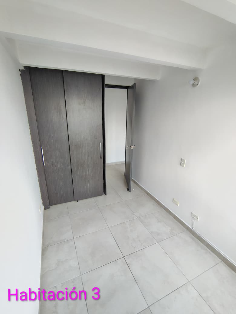 ARRIENDO APARTAMENTO EN RODEO ALTO