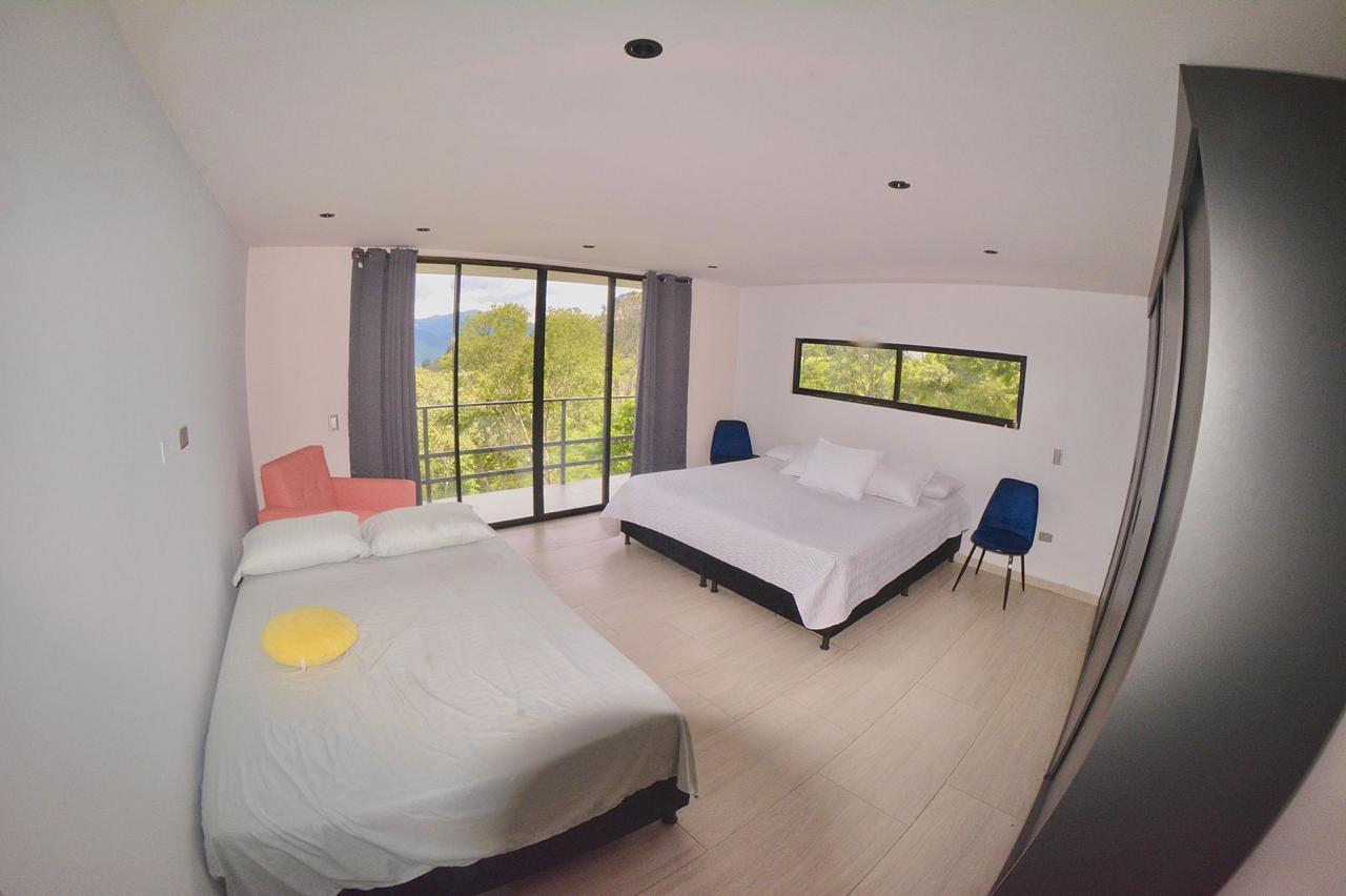 CASA FINCA EN VENTA UBICADO EN GIRARDOTA