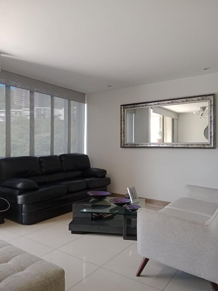 ARRIENDO APARTAMENTO EN LAURELES