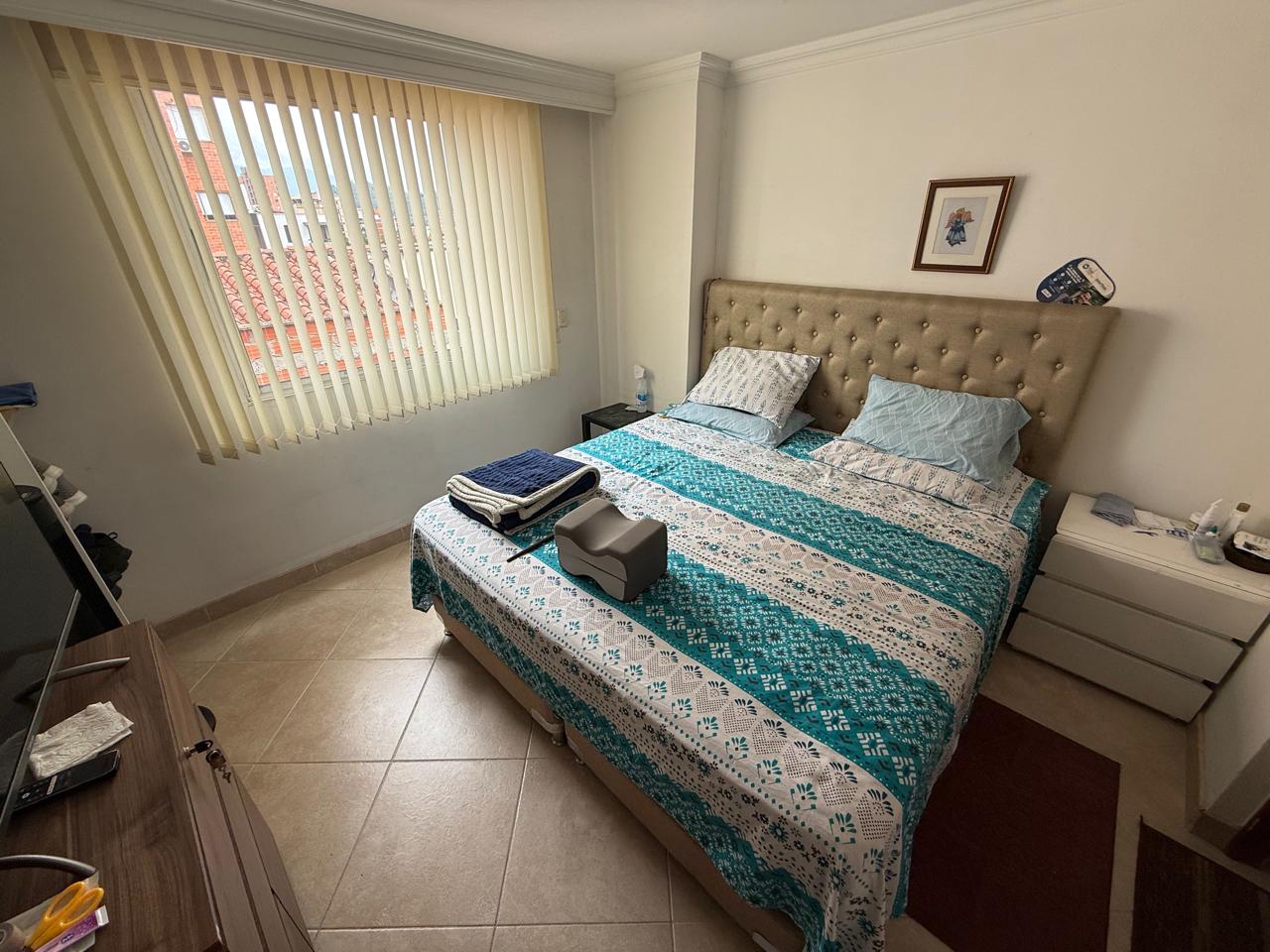 VENDO APARTAMENTO EN LAURELES