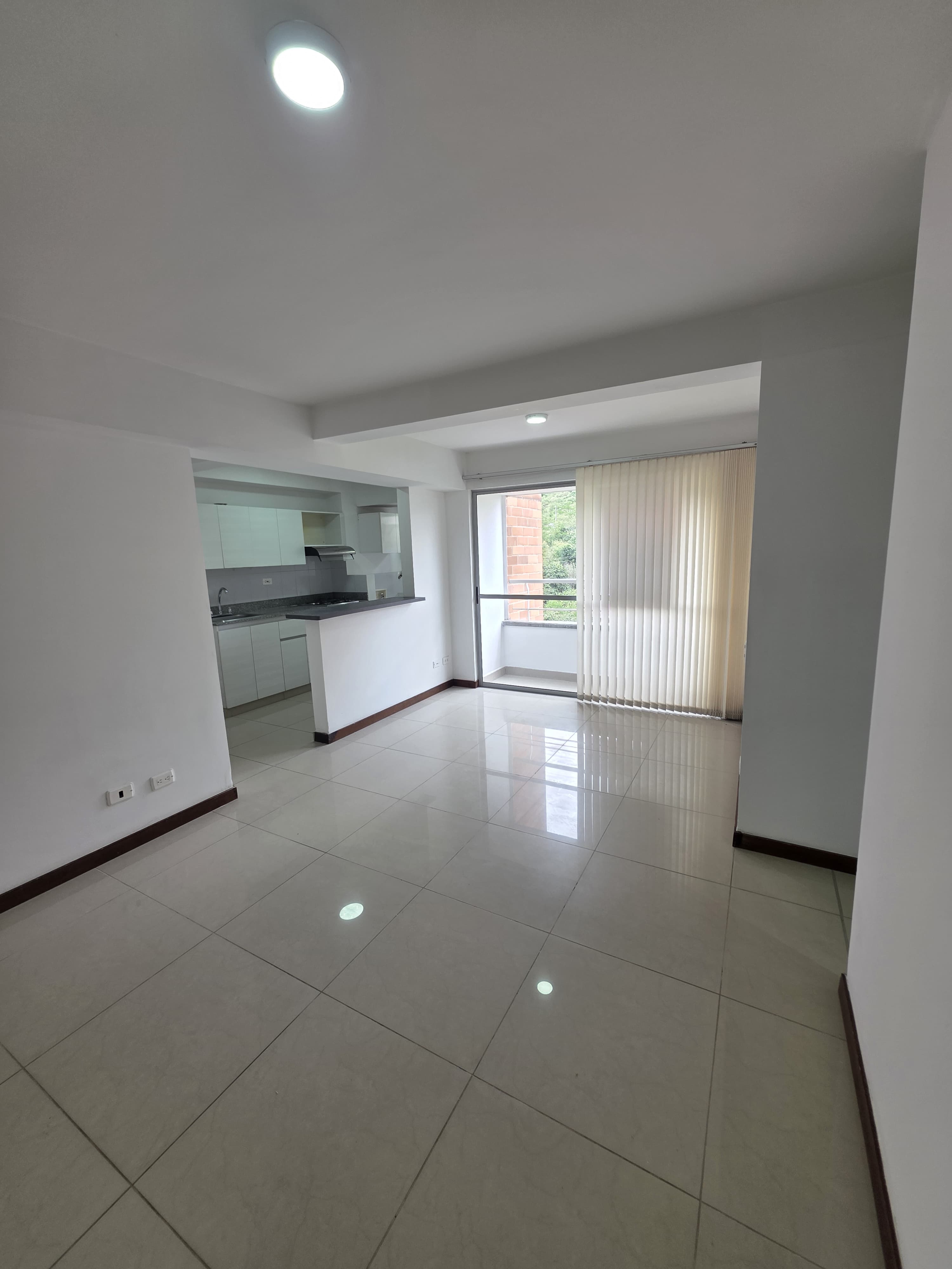 Arriendo Apartamento Calasanz