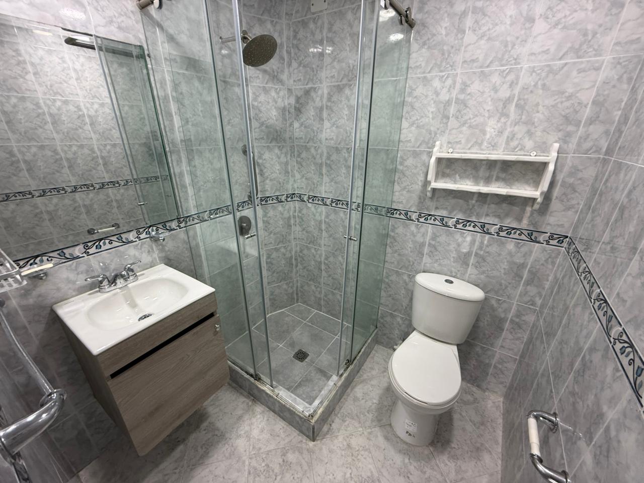 ARRIENDO APARTAESTUDIO EN SIMON BOLIVAR