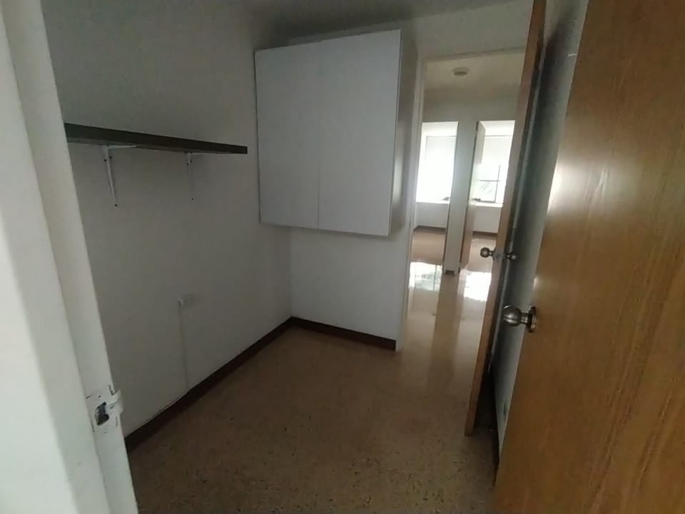 Arriendo Apartamento En Conquistadores