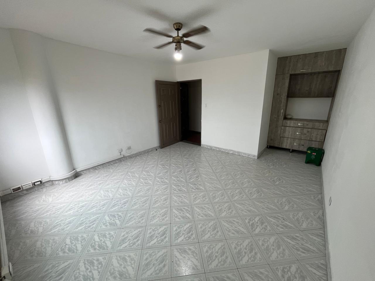 Arriendo Local espacio para Oficinas centro Medellín