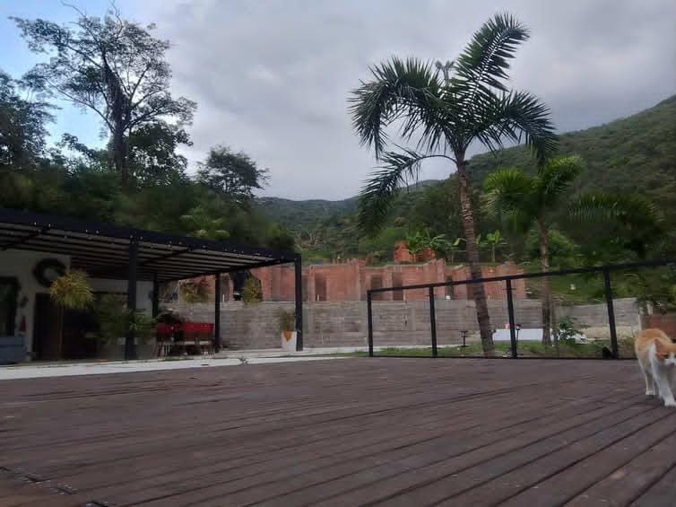 VENDO FINCA  EN SOOPETRAN ANTIOQUIA