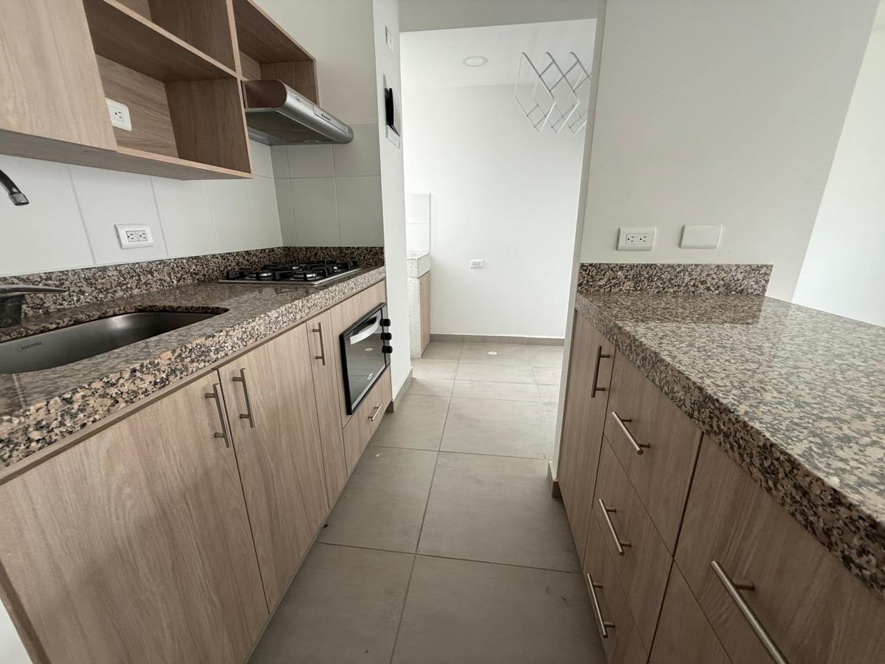 ARRIENDO APARTAMENTO EN CALASANZ PARTE ALTA