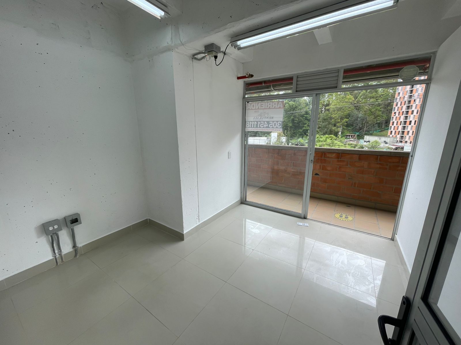 ARRIENDO LOCAL EN RIONEGRO