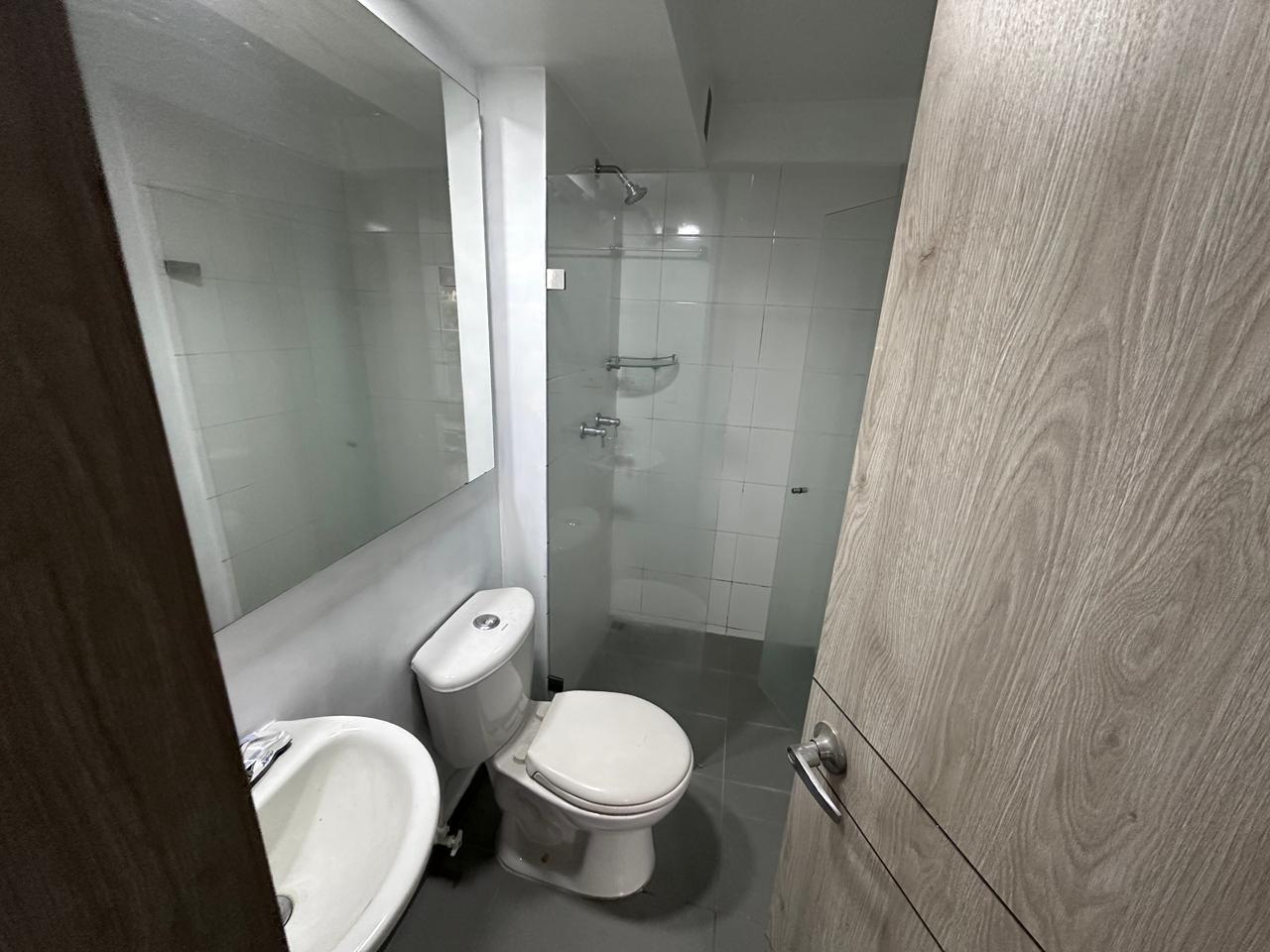 ARRIENDO APARTAMENTO EN LA LOMA DE LOS BERNAL