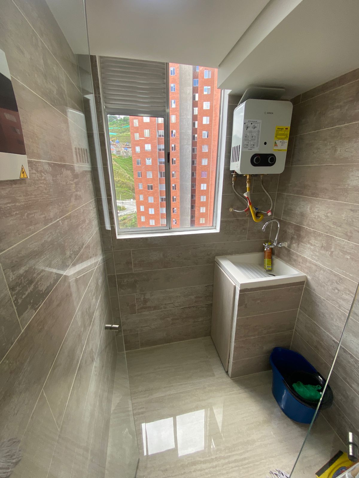 VENDO APARTAMENTO EN CALASANZ PARTE ALTA