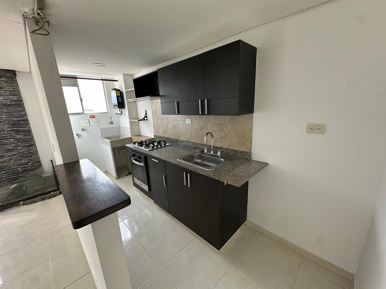 ARRIENDO APARTAMENTO EN RODEO ALTO