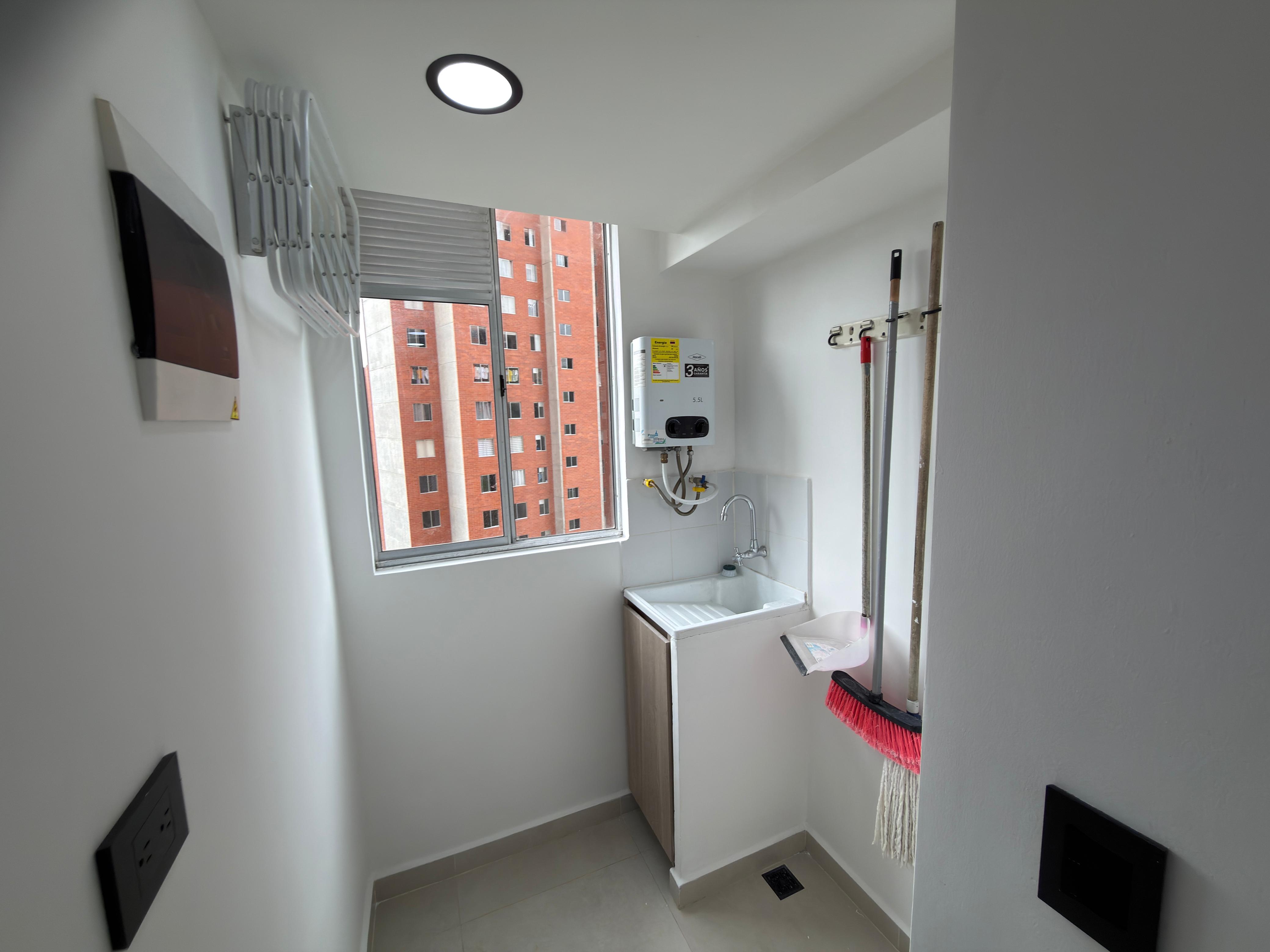 Arriendo Apartamento Calasanz parte Alta