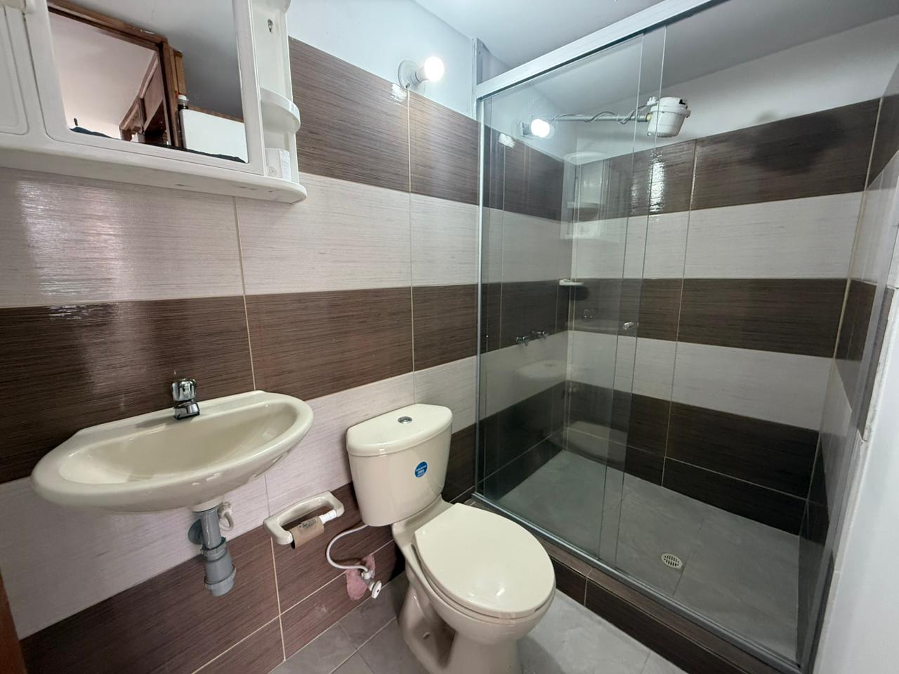 ARRIENDO APARTAMENTO EN CALASANZ PARTE BAJA