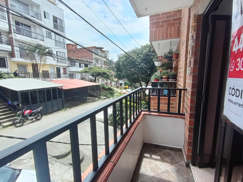 ARRIENDO APARTAMENTO BARRIO CORDOBA