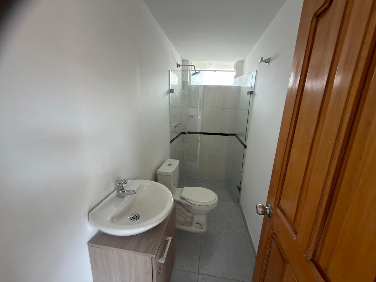 ARRIENDO CASA COMERCIAL EN BELEN LA GLORIA
